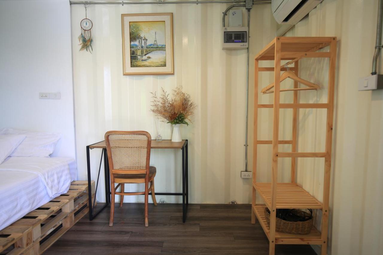 Апартаменты Day Off House Chiang Mai Near Walking Street Экстерьер фото