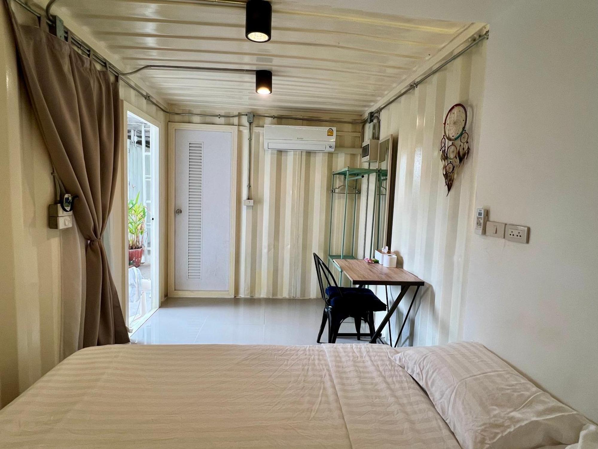 Апартаменты Day Off House Chiang Mai Near Walking Street Экстерьер фото